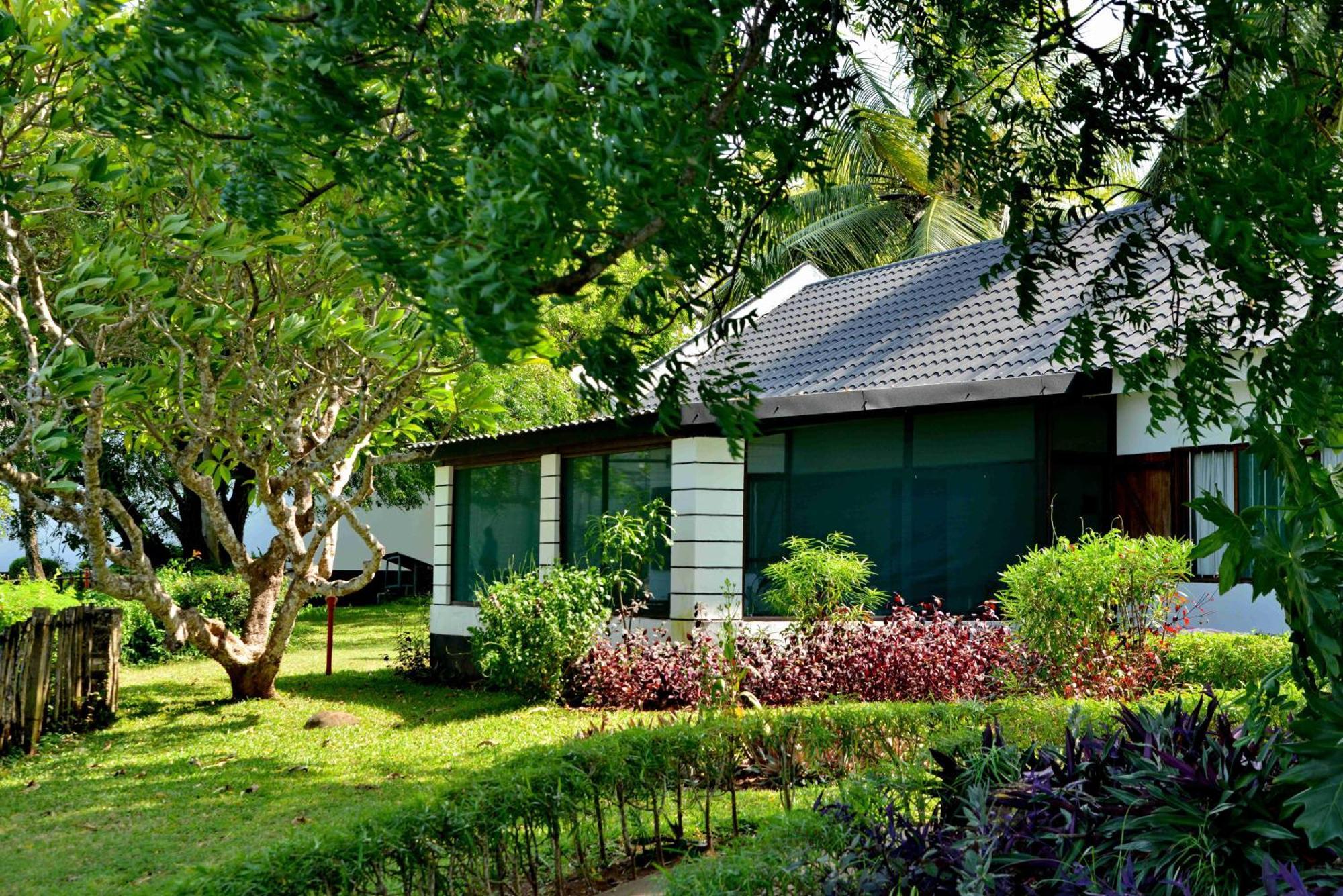 Mnarani Beach Club Hotel Kilifi Exterior photo