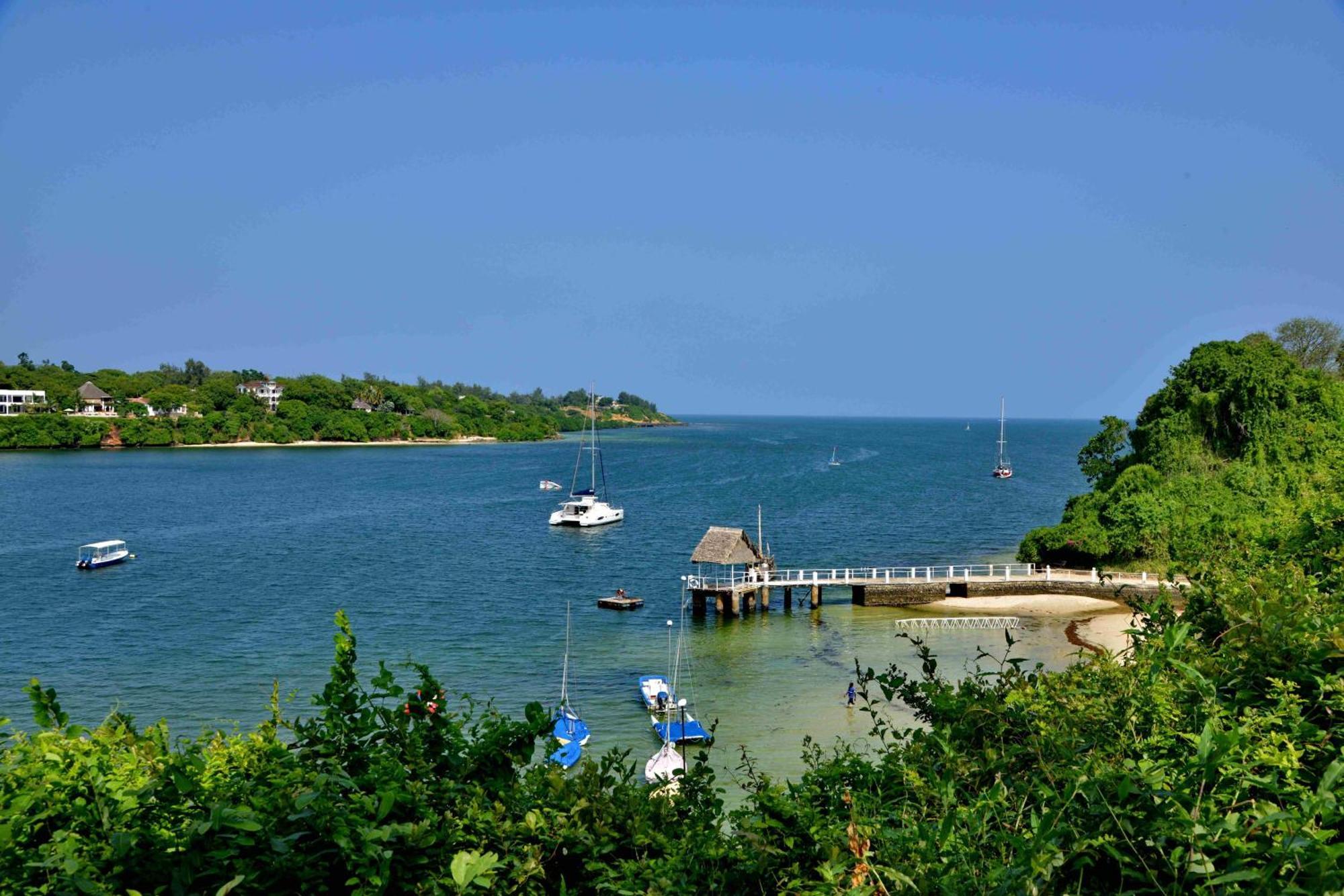 Mnarani Beach Club Hotel Kilifi Exterior photo